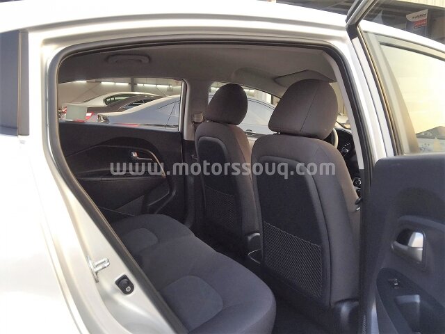 2015 KIA RIO