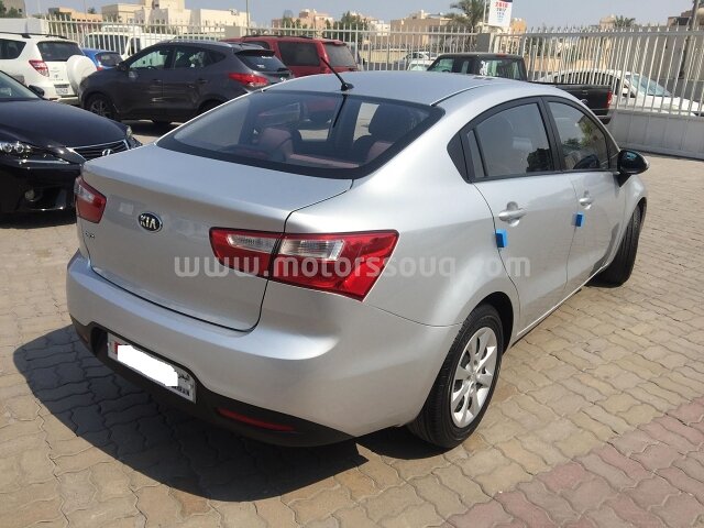 2015 KIA RIO