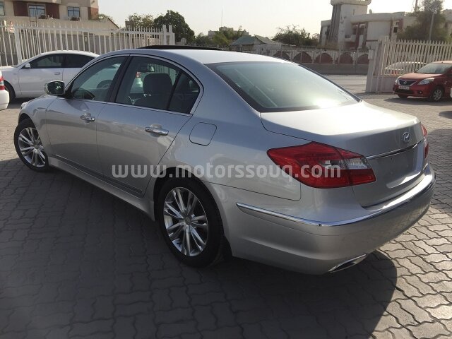 2014 Hyundai Genesis