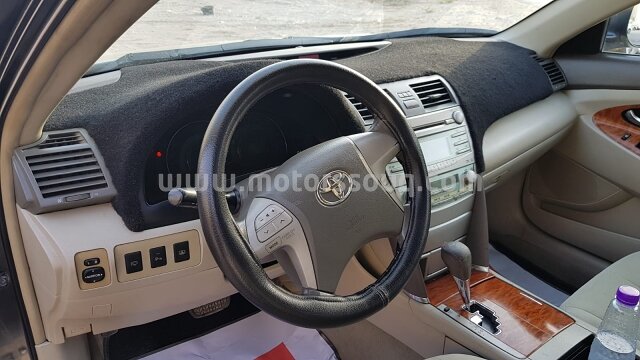 2007 Toyota Aurion