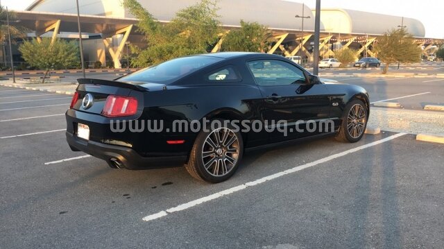 2011 Ford Mustang