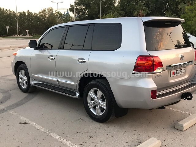 2015 Toyota Land Cruiser