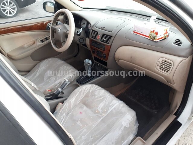 2005 Nissan Sunny