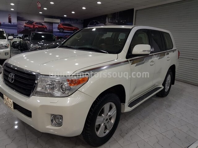 2014 Toyota Land Cruiser