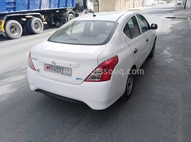 2016 Nissan Sunny