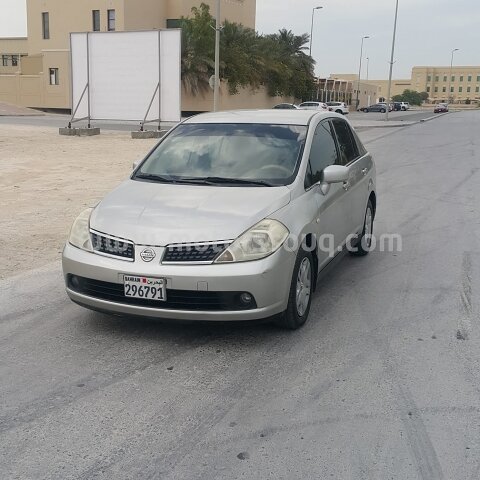 2008 نيسان تيدا
