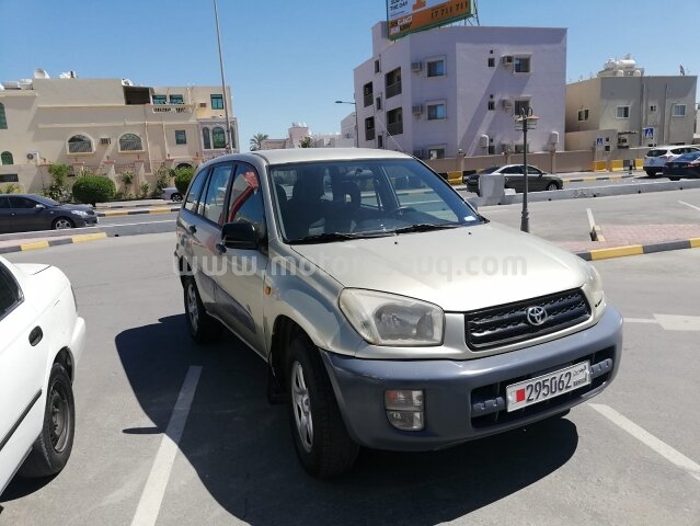 2001 تويوتا راف 4