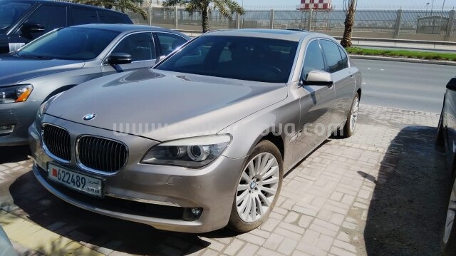 2012 بي إم دبليو 730