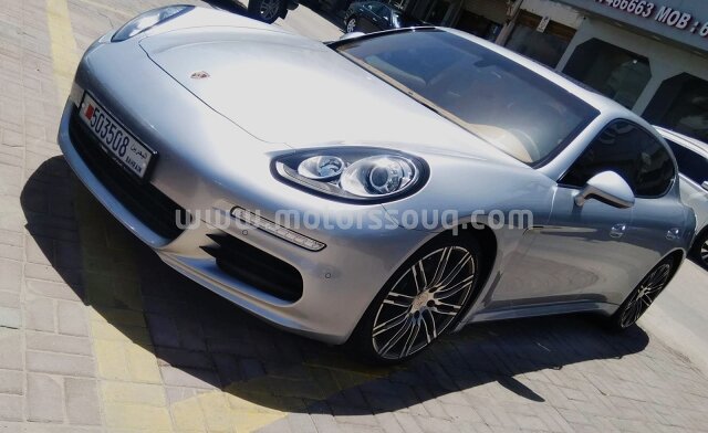 2015 Porsche Panamera
