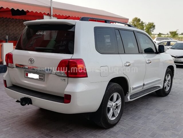 2013 Toyota Land Cruiser