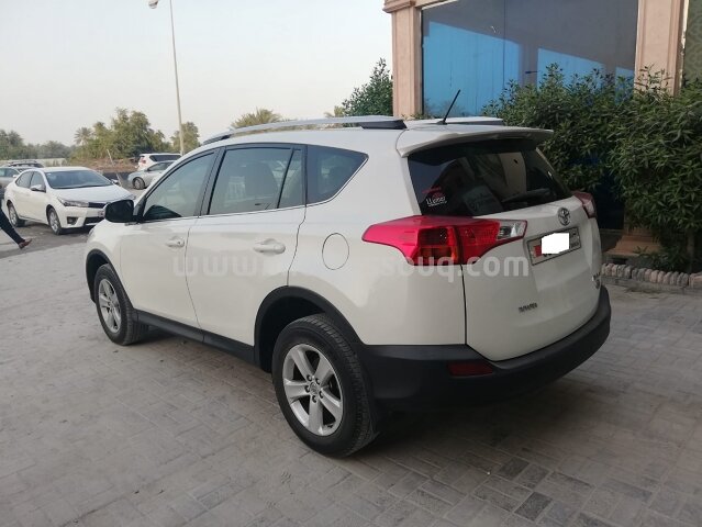 2013 تويوتا راف 4