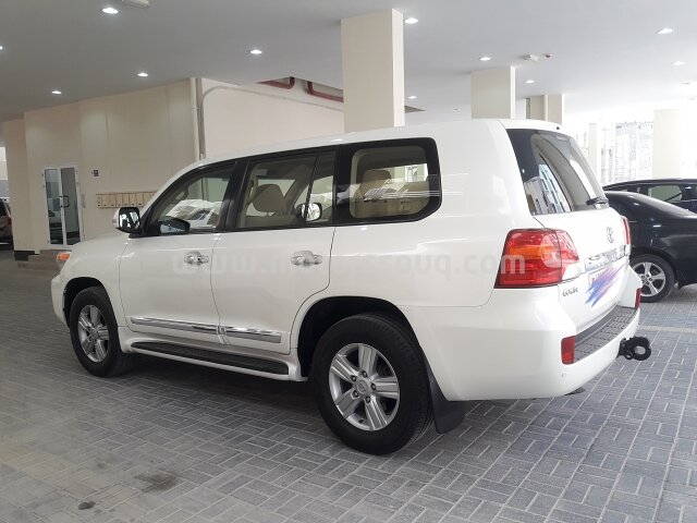 2013 Toyota Land Cruiser