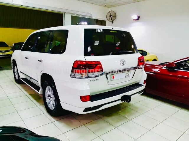 2016 Toyota Land Cruiser