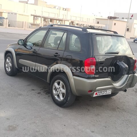 2003 تويوتا راف 4