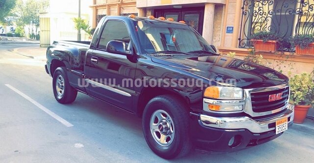 2003 GMC Sierra