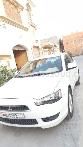 2014 ميتسوبيشي لانسر