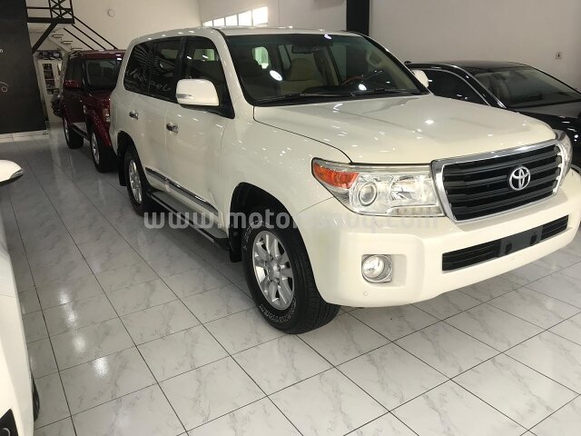 2012 Toyota Land Cruiser