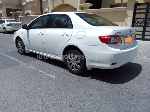 2013 تويوتا كورولا