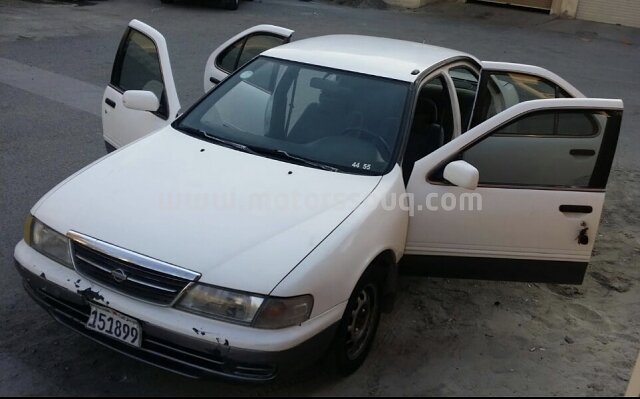 1992 نيسان صني