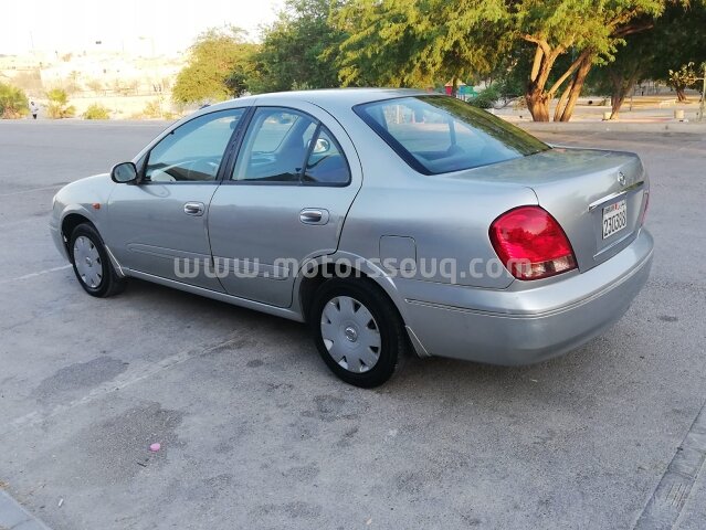 2004 Nissan Sunny