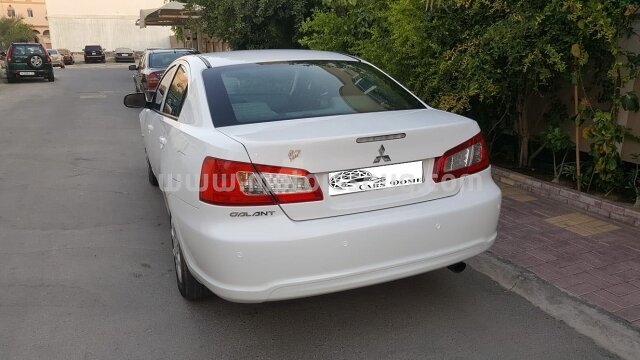 2009 Mitsubishi Galant