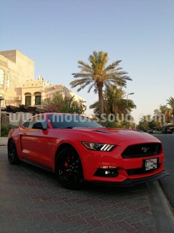 2015 فورد موستانج