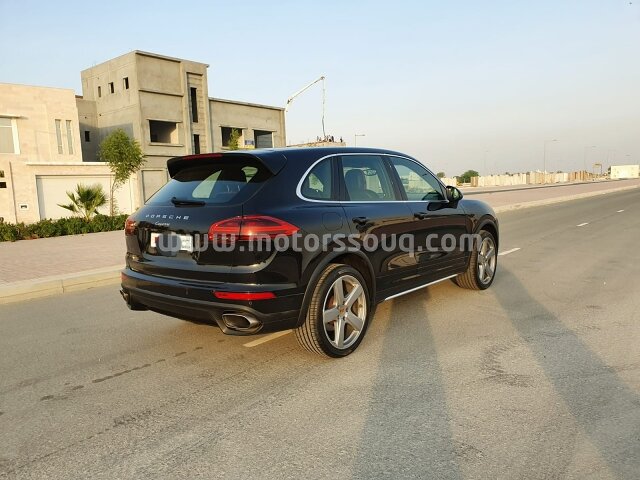 2016 بورش كايين