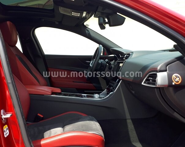 2016 Jaguar XE
