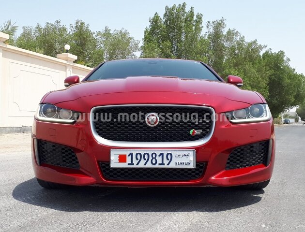 2016 Jaguar XE
