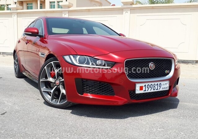 2016 Jaguar XE