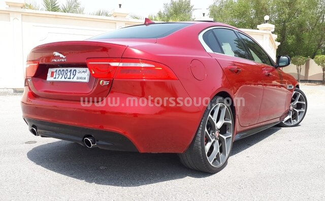2016 Jaguar XE