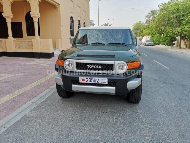 2012 تويوتا إف جيه
