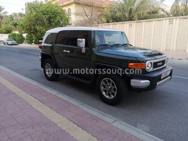 2012 تويوتا إف جيه