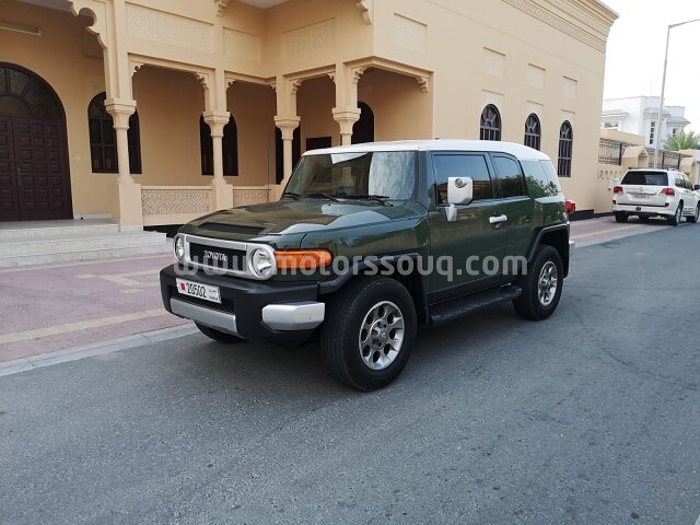 2012 تويوتا إف جيه