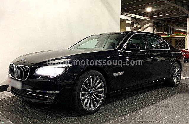 2013 بي إم دبليو 750