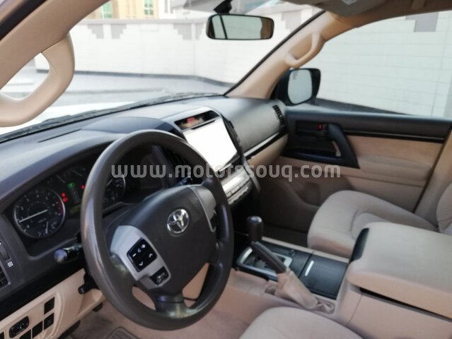 2015 Toyota Land Cruiser