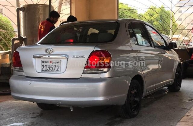 2003 تويوتا إيكو