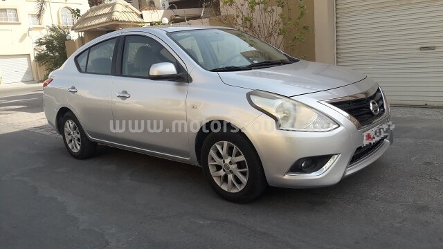 2015 Nissan Sunny