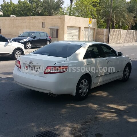 2011 تويوتا كامري