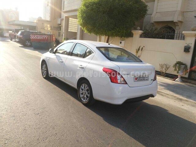 2015 نيسان صني