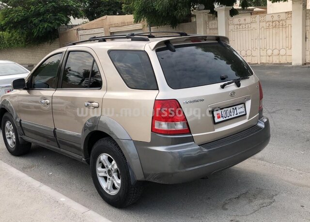 2005 كيا سورنتو