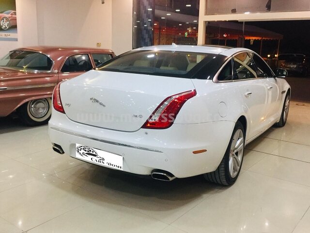 2013 جاغوار إكس جيه