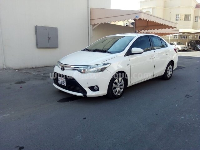 2015 تويوتا يارس