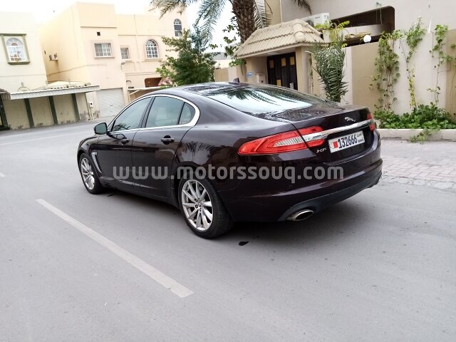 2013 جاغوار إكس إف