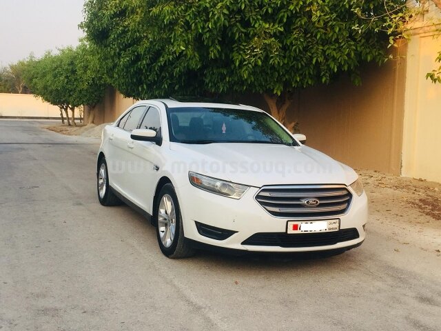 2013 Ford Taurus