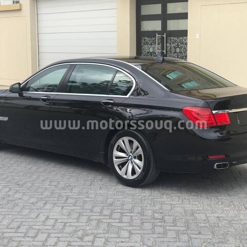 2010 BMW 730