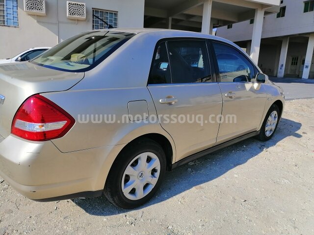 2009 نيسان تيدا