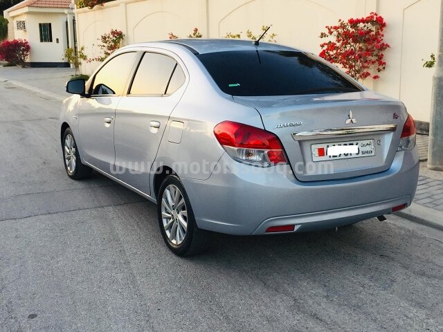 2017 Mitsubishi Attrage