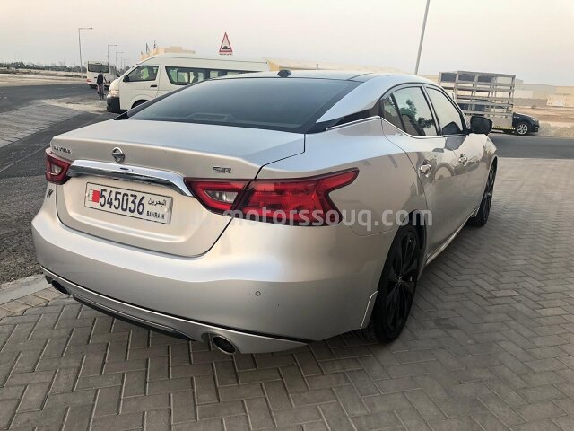 2016 Nissan Maxima