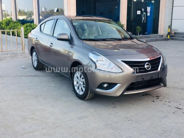 2019 نيسان صني